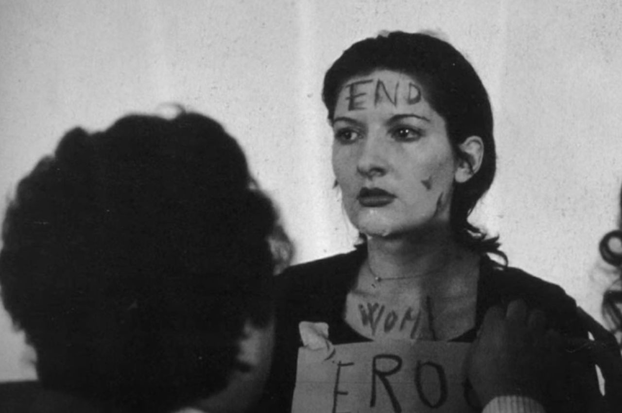 Marina Abramović – kako je Beograđanka postala svetska kraljica performansa (1)